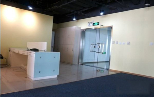 1+1大厦出租实拍图2